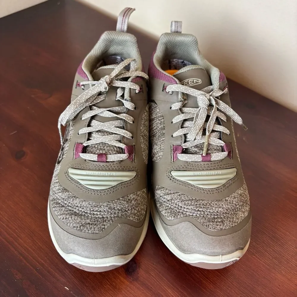 Keen Women's Terradora Flex Low Height Waterproof Hiking Shoes Tan Size 7.5 NEW